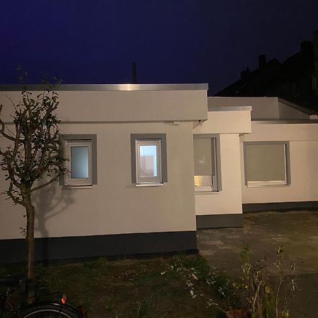 Neues Bungalow Fuer Bis Zu 4 Personen Oberhausen  Exterior photo