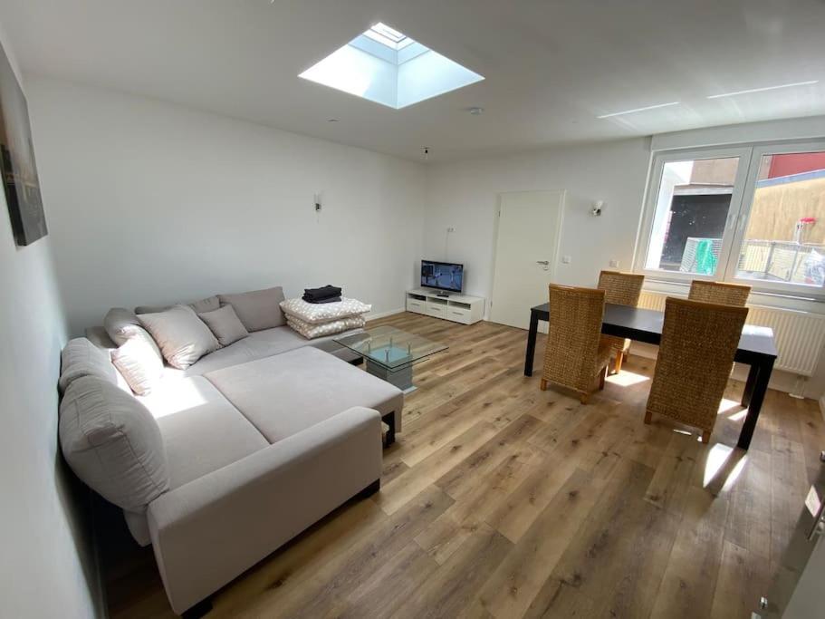 Neues Bungalow Fuer Bis Zu 4 Personen Oberhausen  Exterior photo